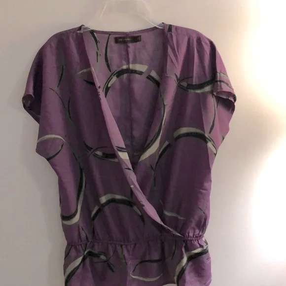 The Limited short sleeve blouse, NWOT, size medium. - Picture 1 of 3